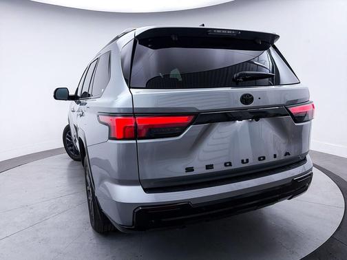 2024 Toyota Sequoia Platinum