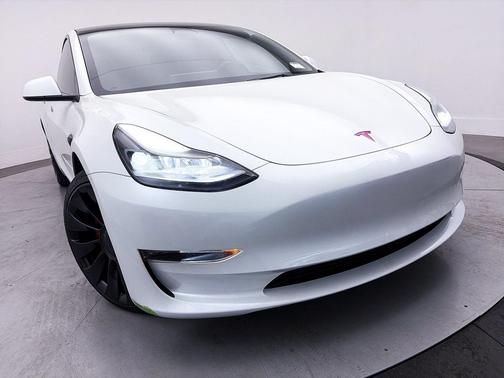 2023 Tesla Model 3 Performance