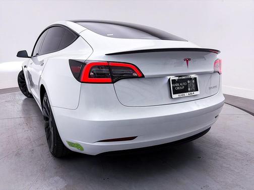 2023 Tesla Model 3 Performance