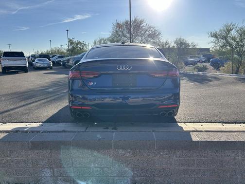 2022 Audi S5 Premium TFSI quattro Tiptronic