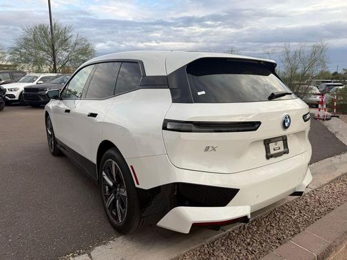 2023 BMW iX xDrive50