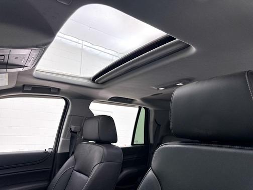 Summit White 2018 Chevrolet Tahoe LT