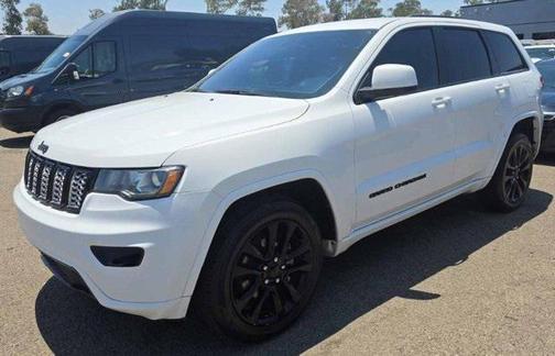 2018 Jeep Grand Cherokee Altitude