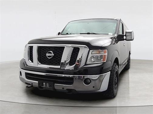 2018 Nissan NV Passenger NV3500 HD SL V8
