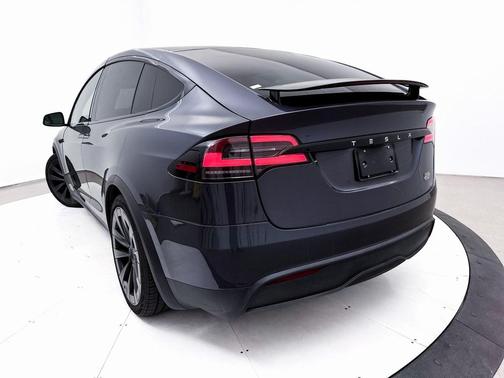 2023 Tesla Model X Plaid Tri Motor All-Wheel Drive