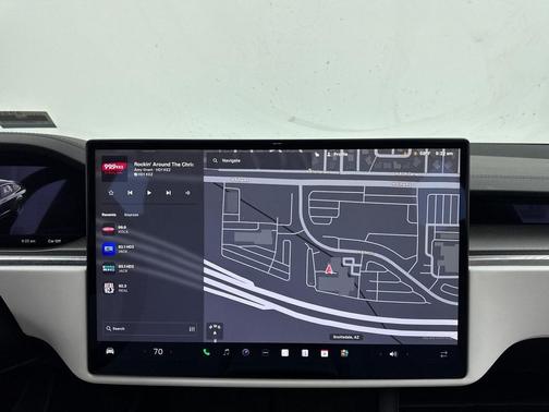 2023 Tesla Model X Plaid Tri Motor All-Wheel Drive
