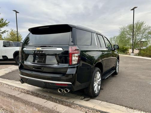 2023 Chevrolet Tahoe 4WD High Country