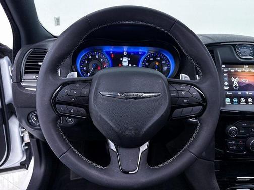 2022 Chrysler 300 S