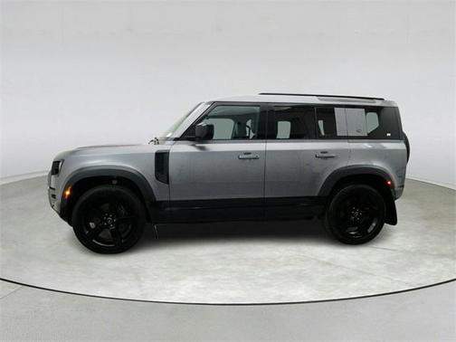 2022 Land Rover Defender 110 X-Dynamic SE