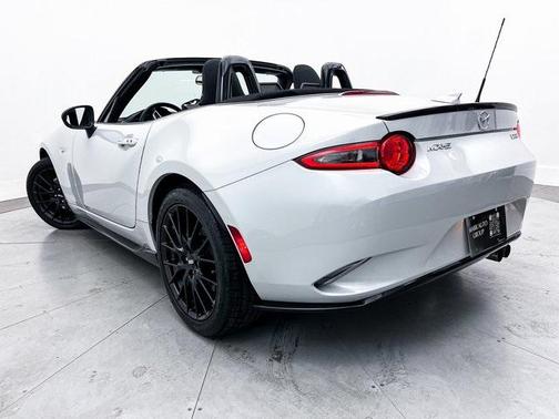 2016 Mazda MX-5 Miata Club