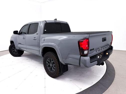 Cement 2020 Toyota Tacoma SR5