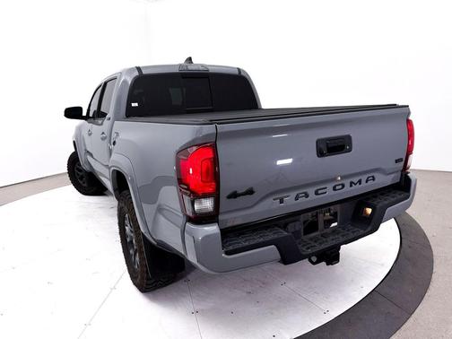 Cement 2020 Toyota Tacoma SR5