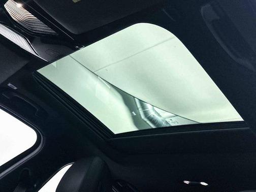 2020 BMW 330 330i