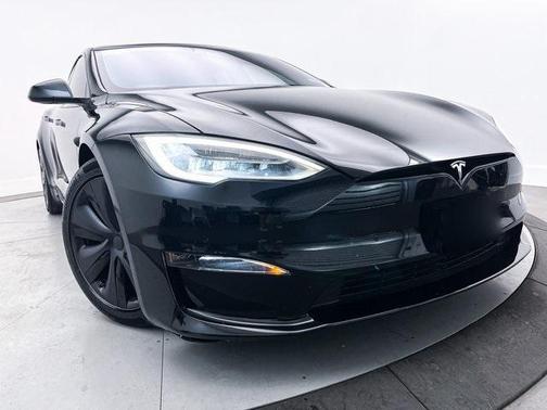 2022 Tesla Model S Base