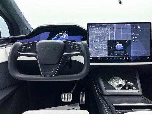 2022 Tesla Model X Plaid Tri Motor All-Wheel Drive