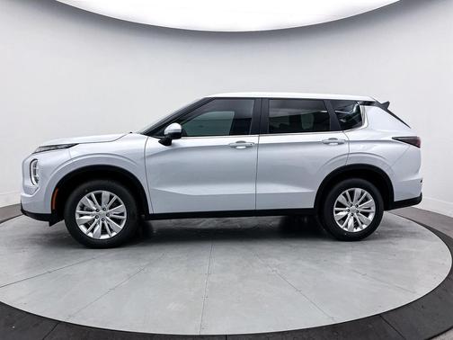 2025 Mitsubishi Outlander ES 2.5 2WD