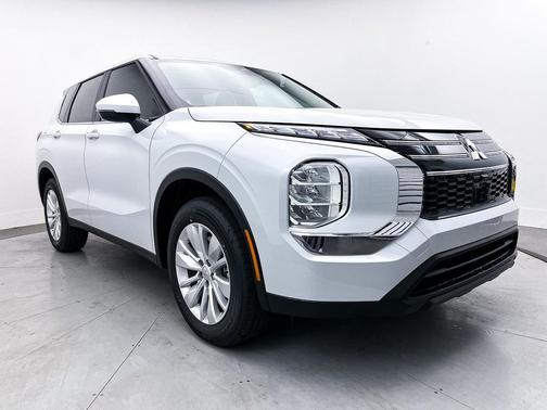 2025 Mitsubishi Outlander ES 2.5 2WD