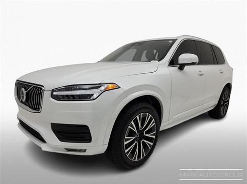 2020 Volvo XC90 T6 Momentum