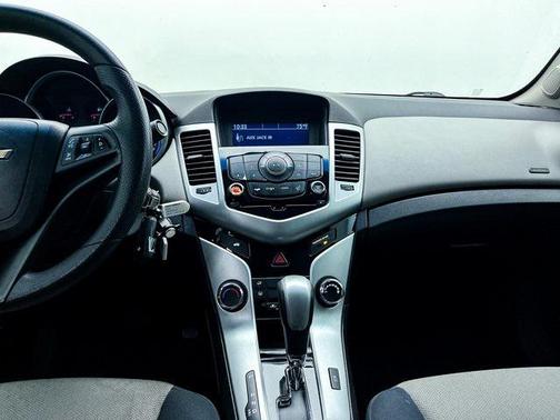 2016 Chevrolet Cruze Limited LS