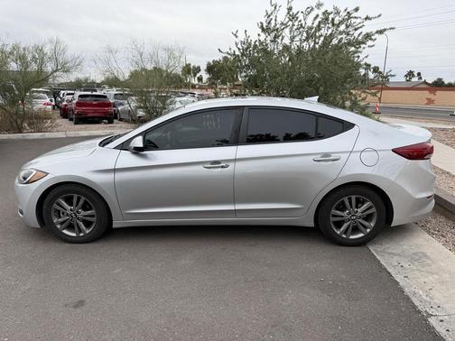 2018 Hyundai ELANTRA Value Edition