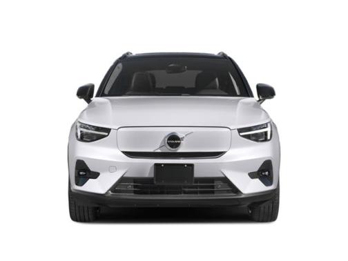 Crystal White Metallic 2023 Volvo XC40 Recharge Pure Electric Twin Plus