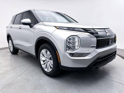 2025 Mitsubishi Outlander ES 2.5 2WD