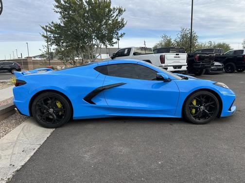 2020 Chevrolet Corvette Stingray w/3LT