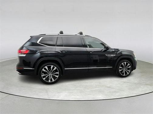 2022 Volkswagen Atlas 3.6L SEL Premium