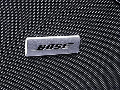 White Frost Tricoat 2024 GMC Yukon Denali