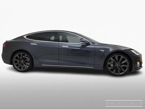 2016 Tesla Model S 90D