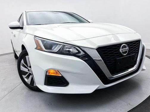 2021 Nissan Altima S FWD