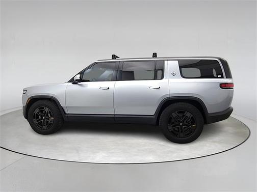 2024 Rivian R1S Adventure