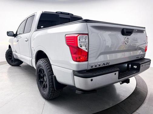 2019 Nissan Titan SV