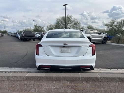 2022 Cadillac CT5 Premium Luxury