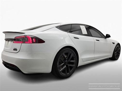 2021 Tesla Model S Plaid
