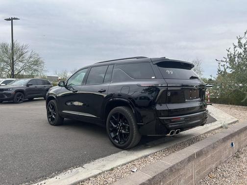 2024 Chevrolet Traverse RS
