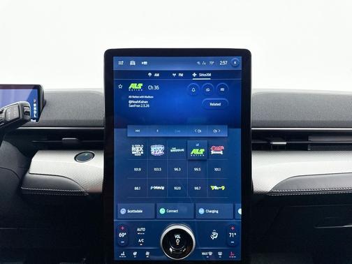 2022 Ford Mustang Mach-E California Route 1