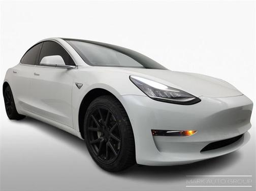 2020 Tesla Model 3 Long Range