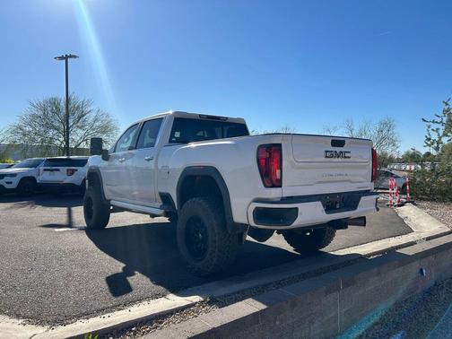2020 GMC Sierra 2500 Denali