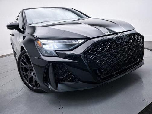 2025 Audi RS 3 TFSI quattro S tronic