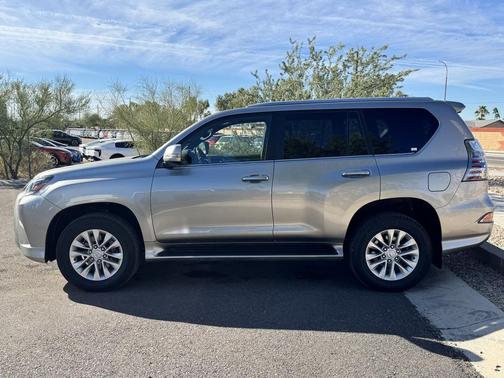 2023 Lexus GX 460 Premium