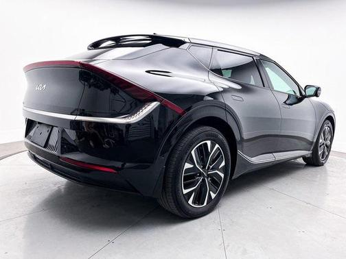 2022 Kia EV6 Wind