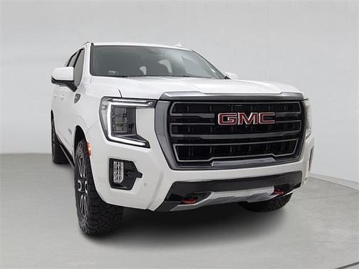 2023 GMC Yukon 4WD AT4