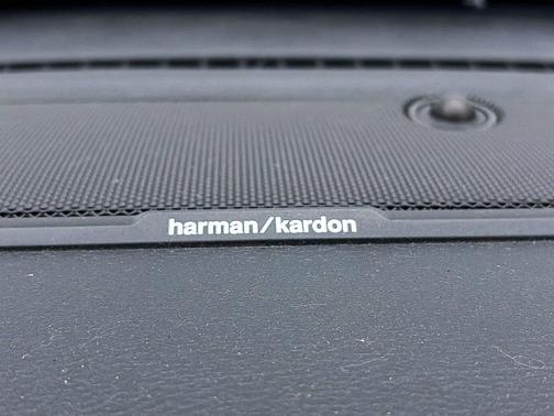 Bright White Clearcoat 2020 RAM 1500 Rebel