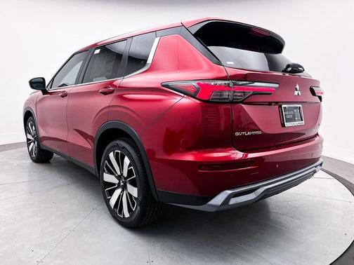 2025 Mitsubishi Outlander SE 2.5 2WD