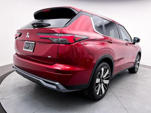 2025 Mitsubishi Outlander SE 2.5 2WD