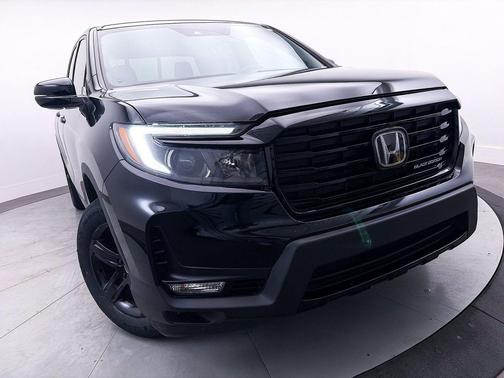 2023 Honda Ridgeline Black