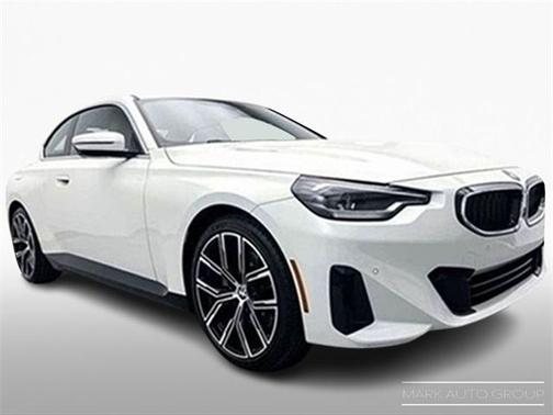 2023 BMW 230 i xDrive