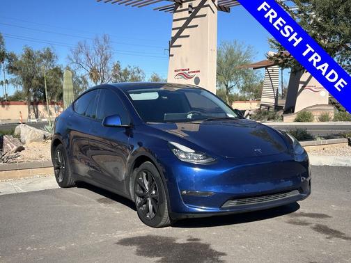 2022 Tesla Model Y Long Range Dual Motor All-Wheel Drive