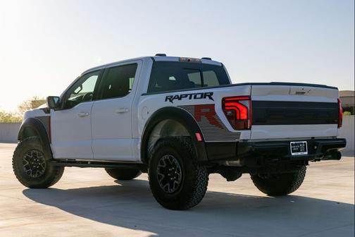 SPACE WHITE METALLIC 2025 Ford F-150 Raptor